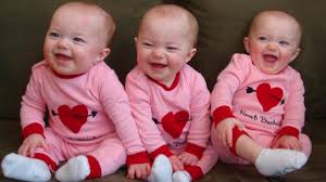 ما تأويل رؤية التوأم في منام المتزوجة لابن سيرين؟