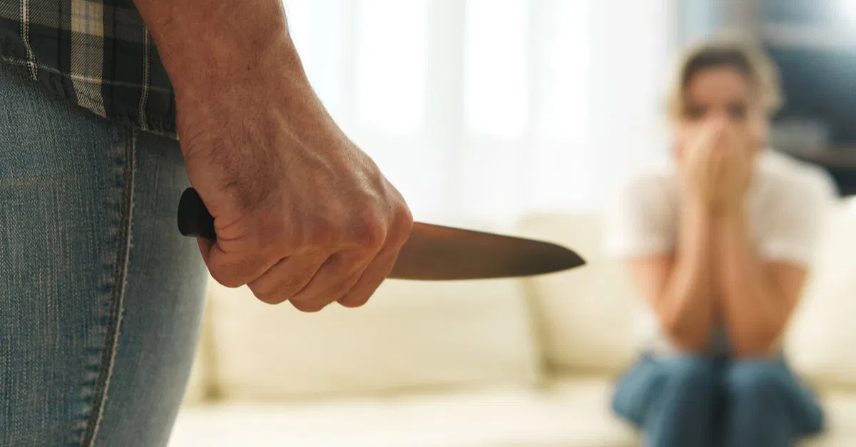 ما تفسير الحلم بذبح شخص لابن سيرين؟