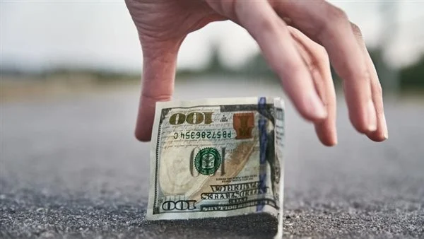 ما تفسير الحلم بجمع المال؟