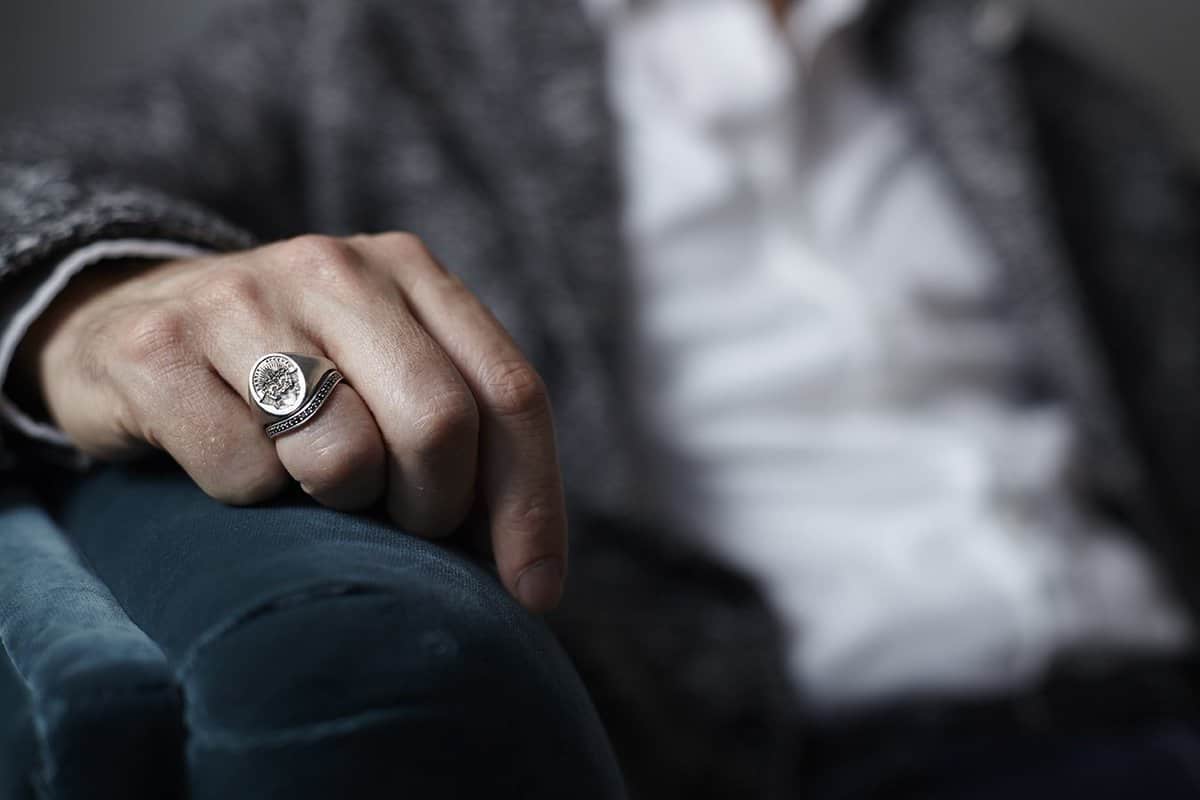 ما تأويلات رؤية الدبلة في المنام لابن سيرين؟