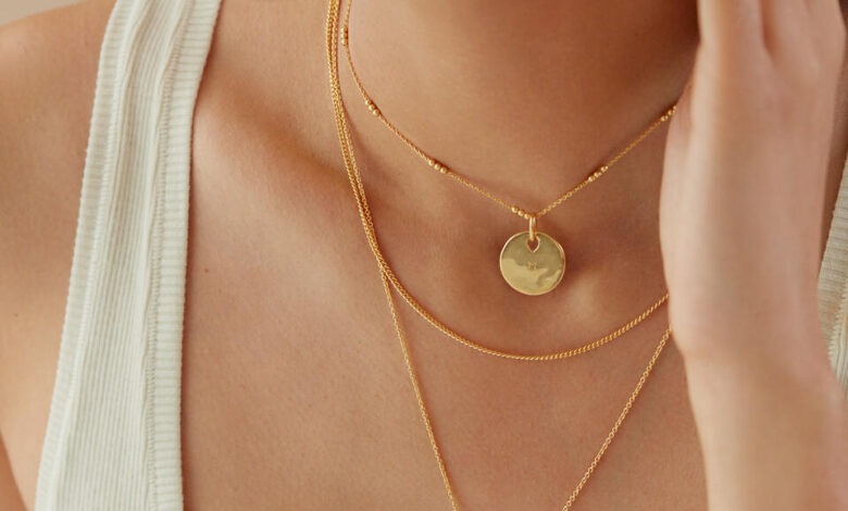 ما تفسير رؤية السلسلة الفضة في المنام للرجل لابن سيرين؟