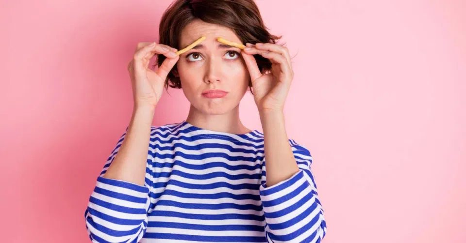 ما هي تأويلات الحلم بسقوط شعر الحاجب لابن سيرين؟