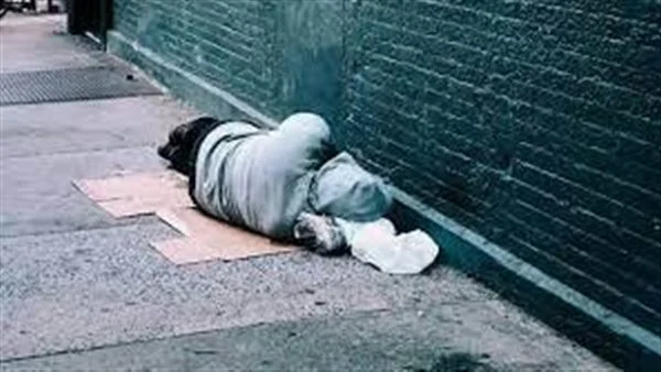 تعرف على تفسير رؤية النوم على الرصيف في المنام