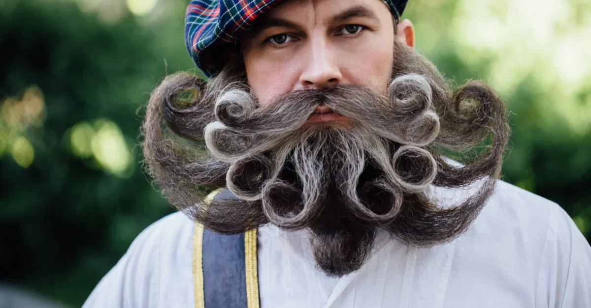 أهم 100 تفسير للحلم باللحية لابن سيرين